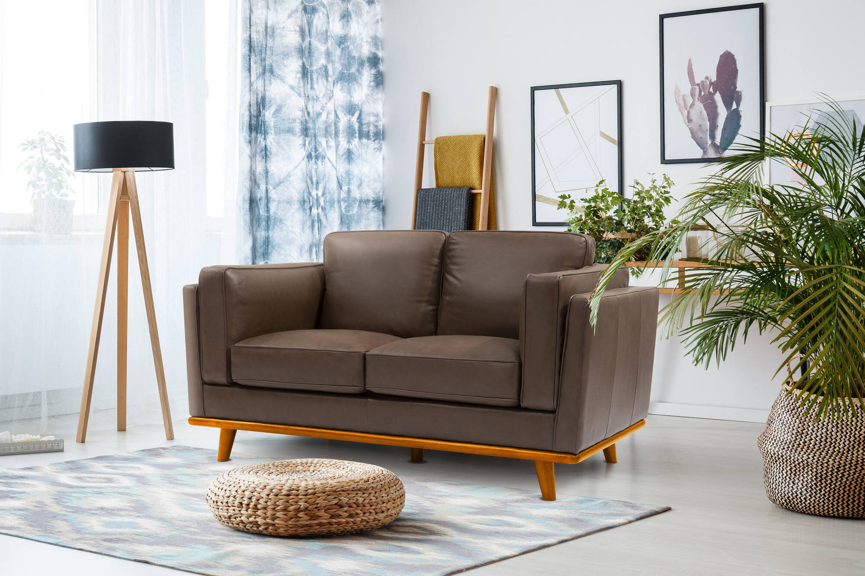 Artisan Leather Lounge