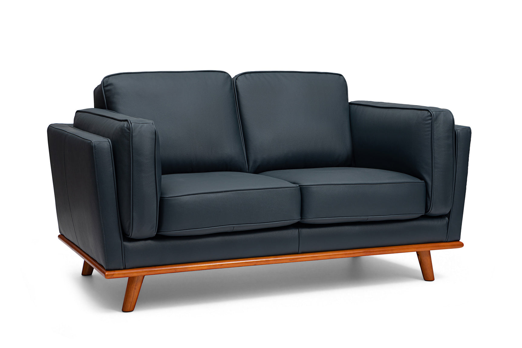 Artisan Leather Lounge