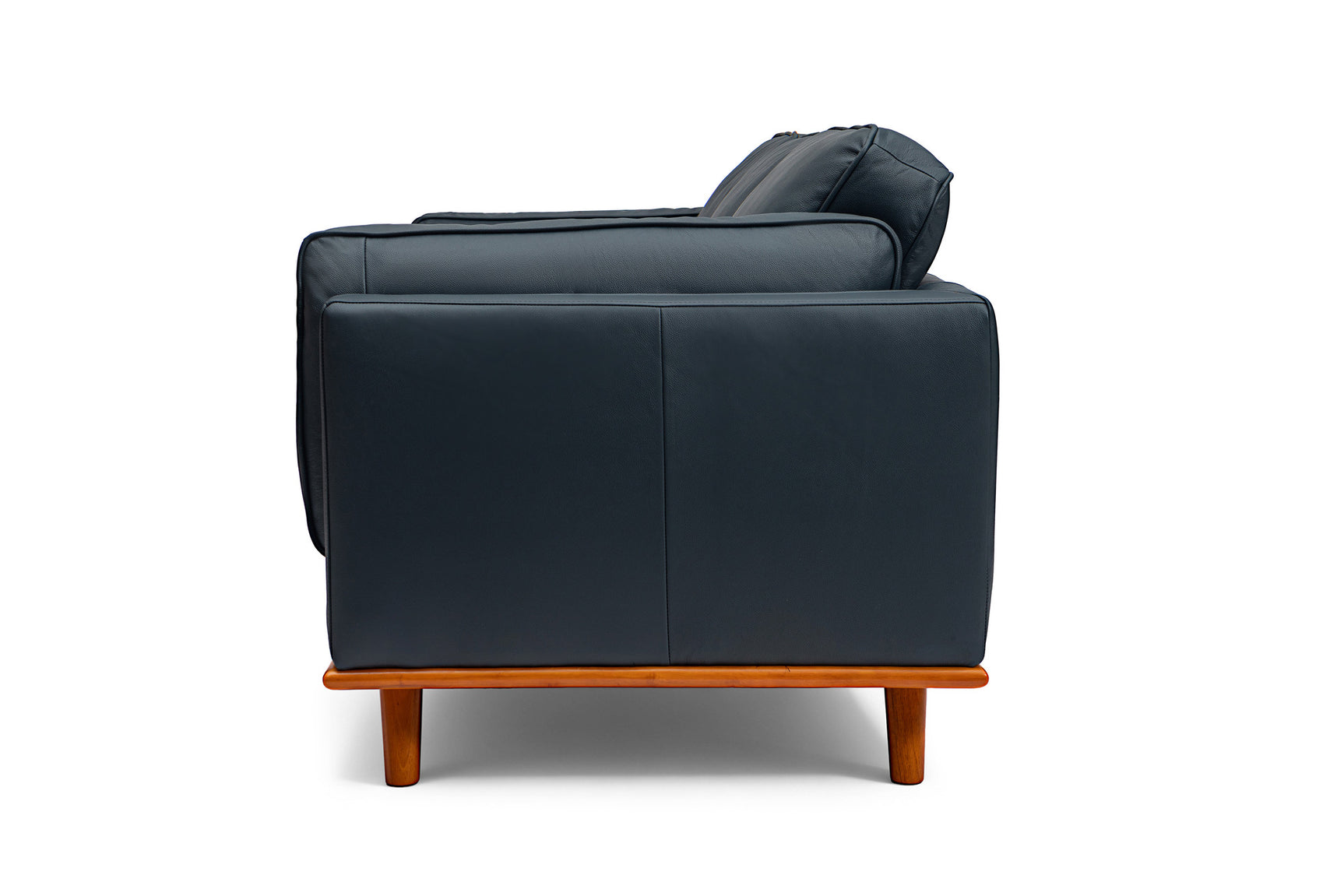 Artisan Leather Lounge