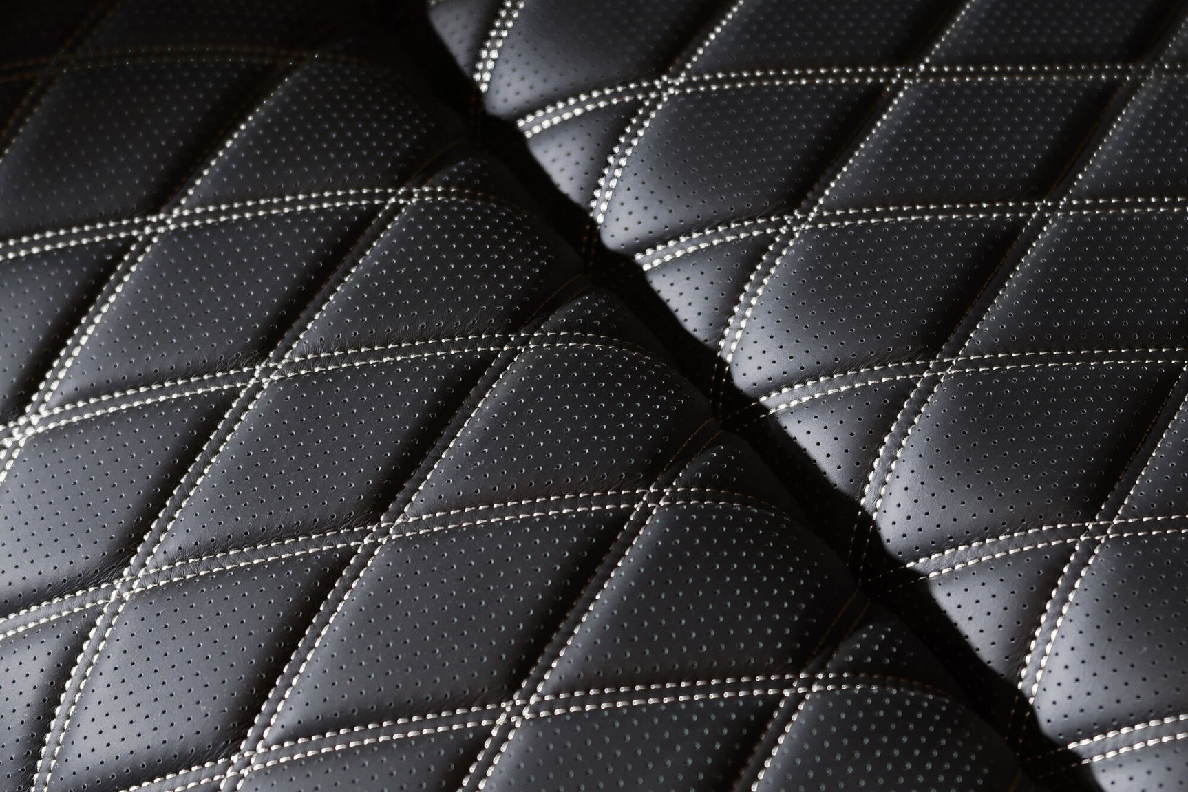 Oslo Ultimate Home Theater Lounge