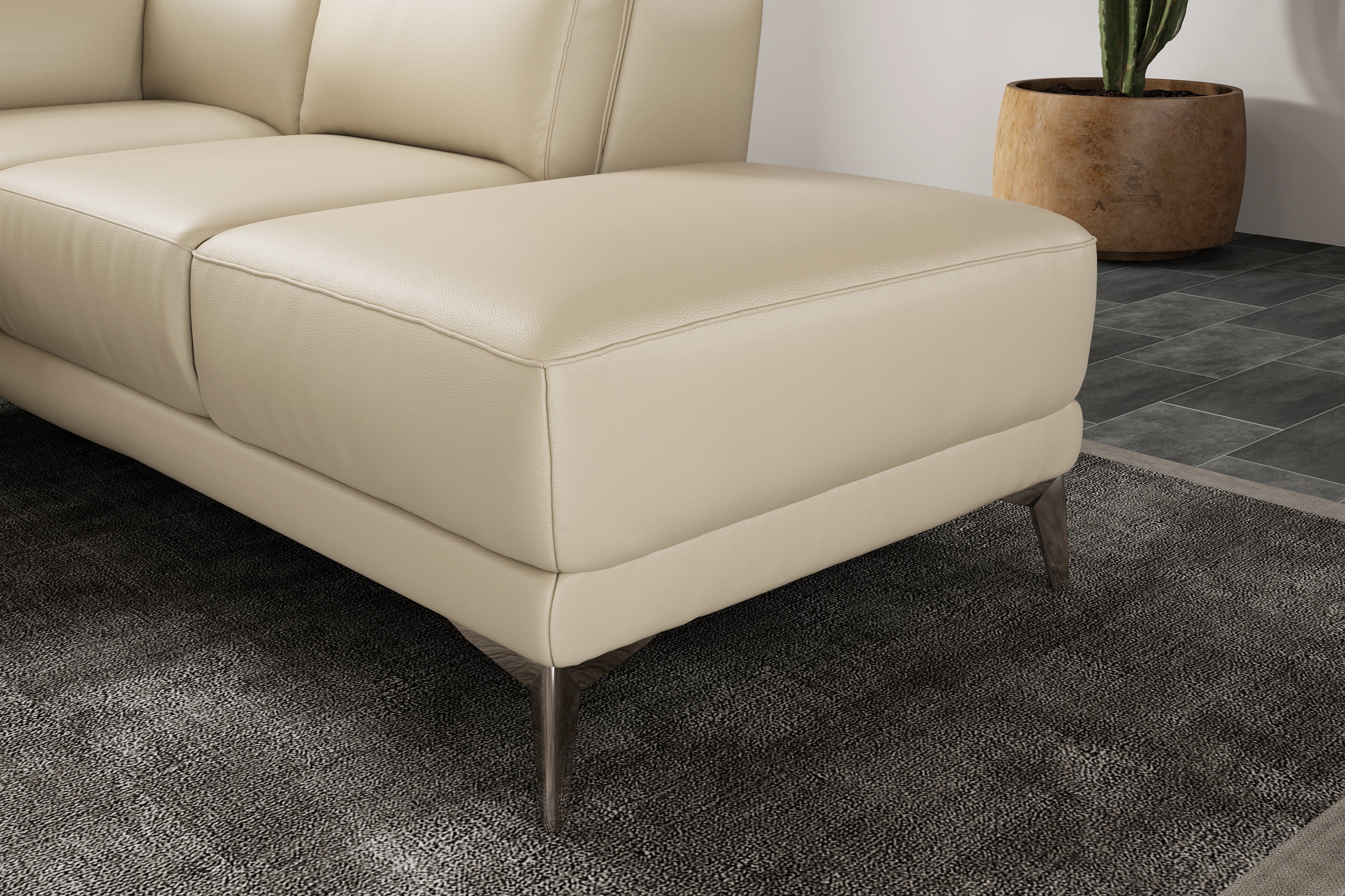 Pista Leather Reclining Sectional Lounge