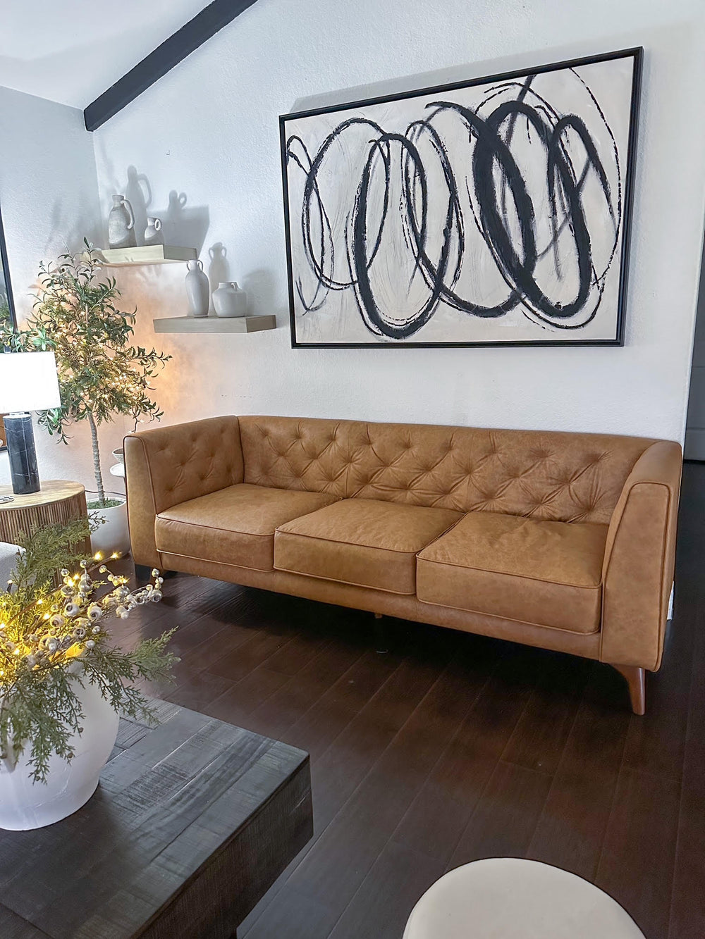Avery Leather Lounge