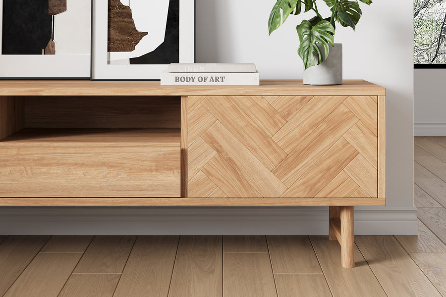 Valencia Anna Oak Wood Media Console