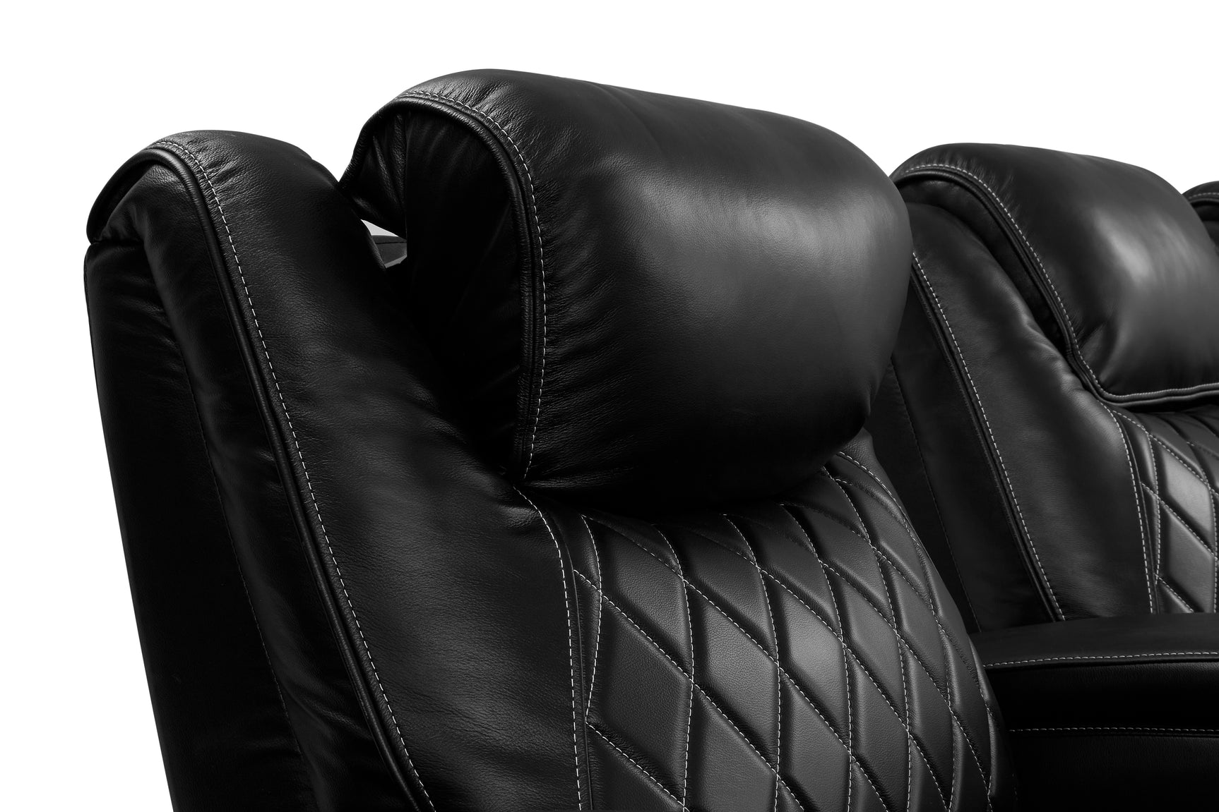 Oslo Home Theater Lounge