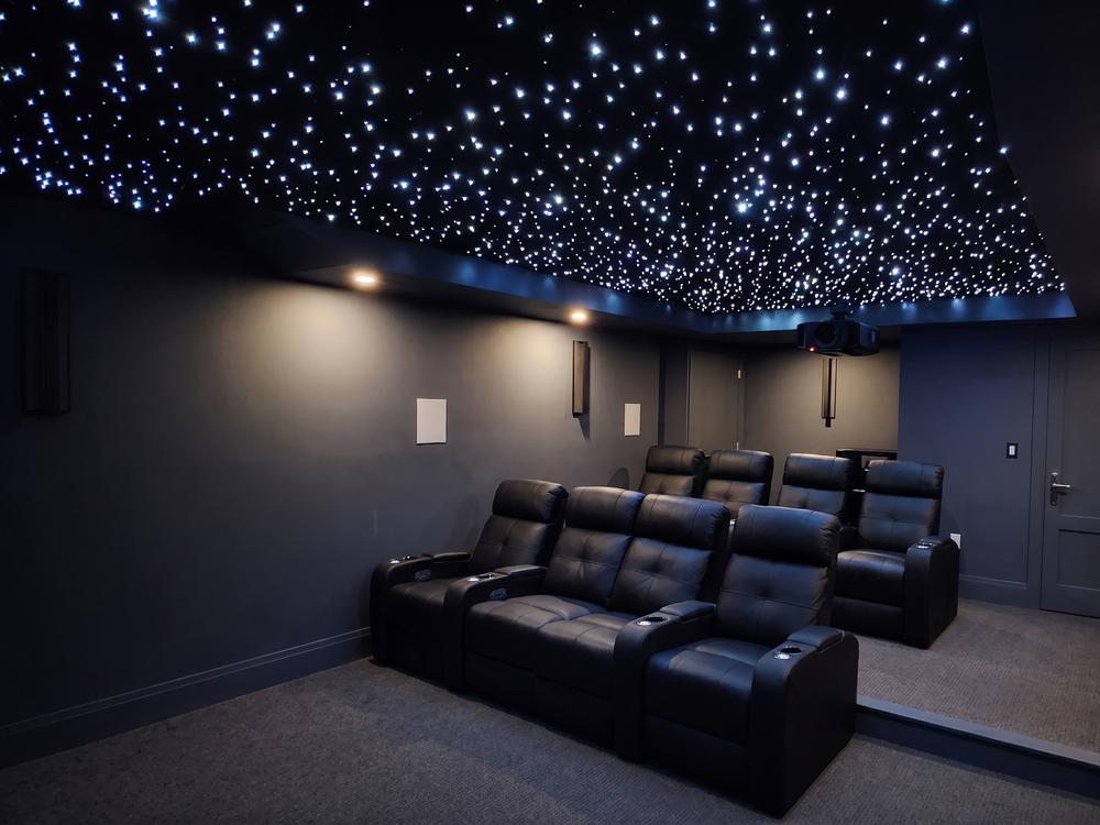 Verona Power Headrest Home Theater Lounge
