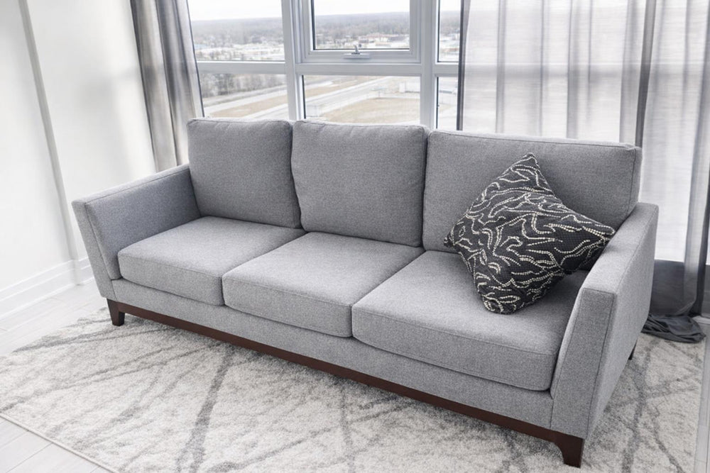 Artisan Swiss Linen Lounge