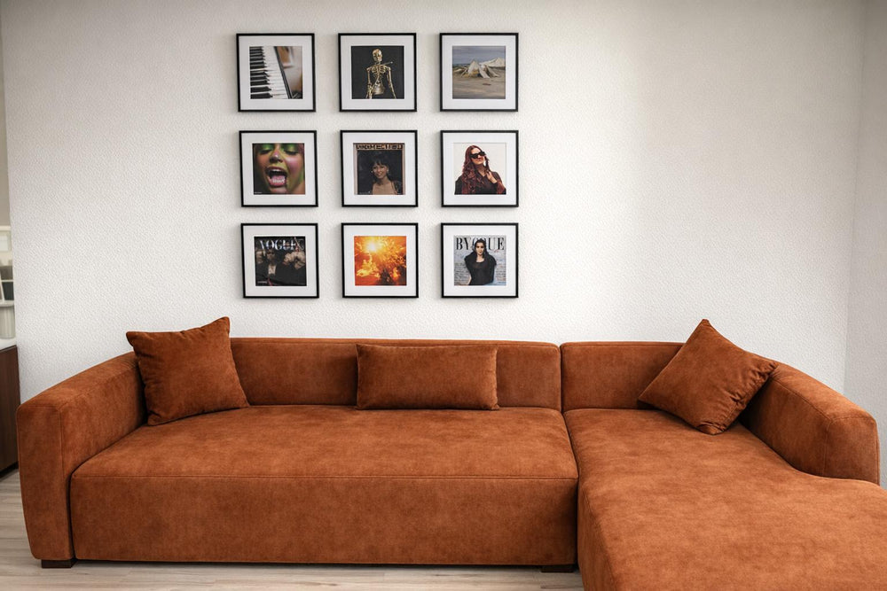 Jordyn Velvet Fabric Lounge